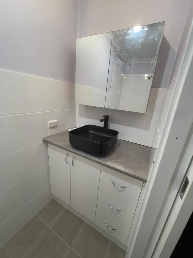 Kulin Erindale Apartments Екстер'єр фото