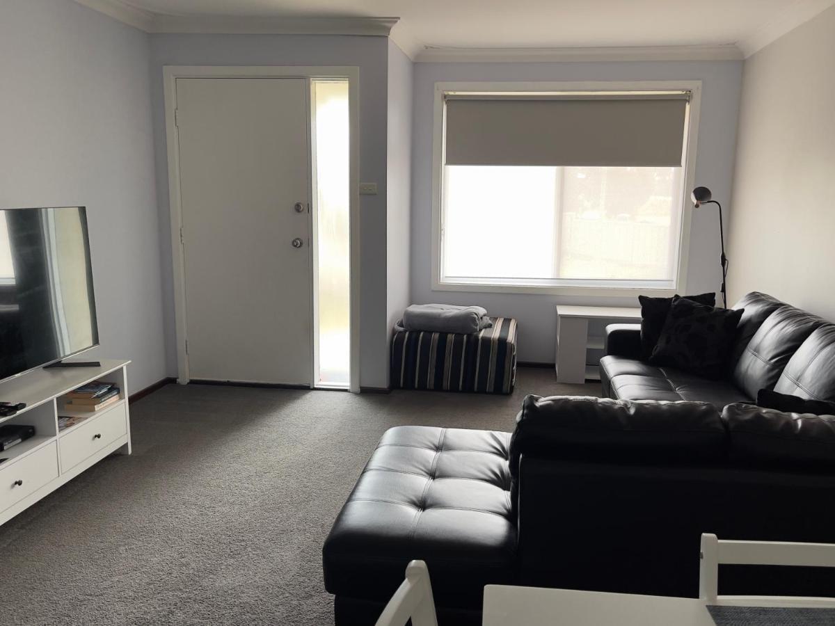 Kulin Erindale Apartments Екстер'єр фото